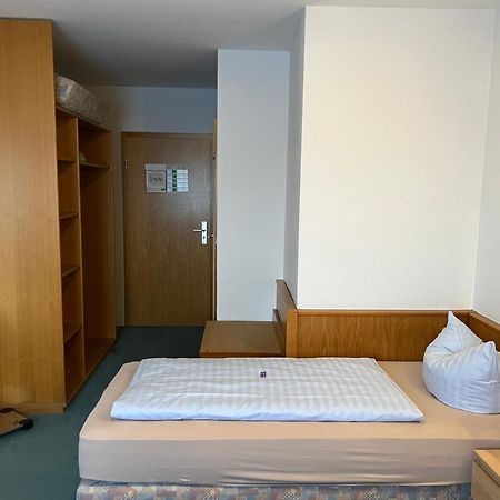 Niebuhrs Hotel Фридрихсдорф Номер фото