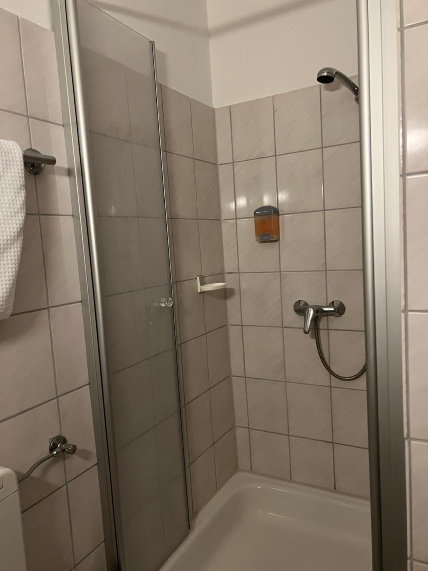 Niebuhrs Hotel Фридрихсдорф Номер фото